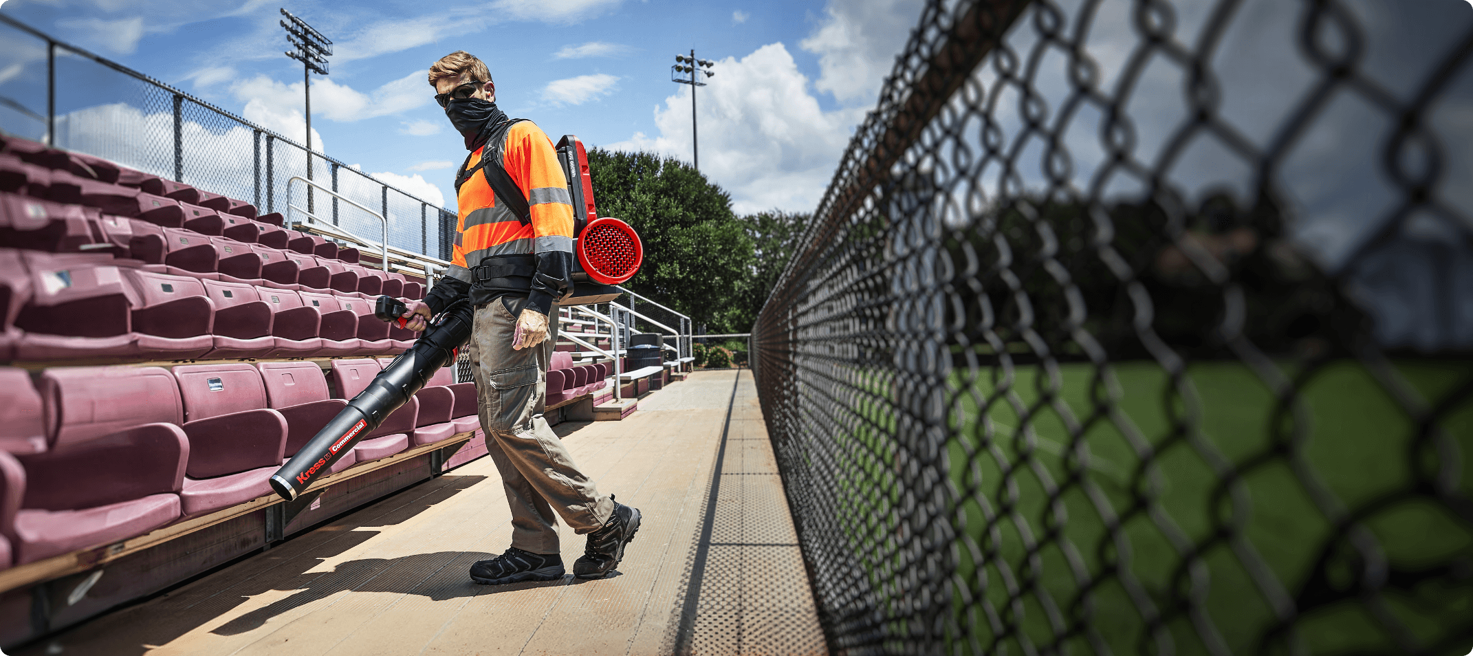 Commercial-grade 60 V backpack leaf blower | Kress